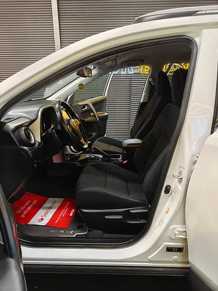 Toyota Rav4 2016 photo 5