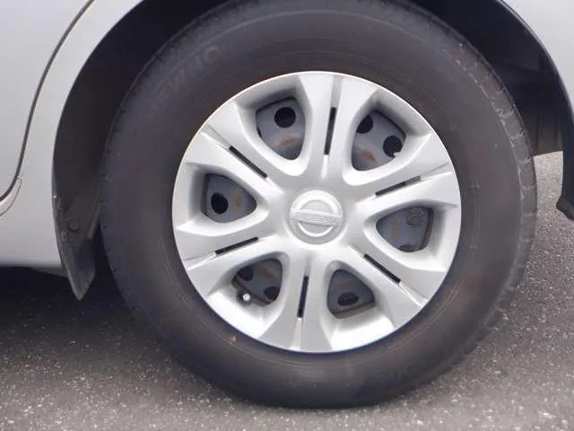 Nissan Note 2018 photo 5