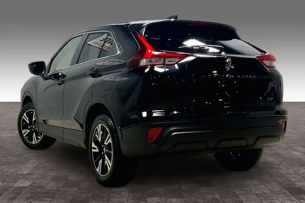 Mitsubishi Eclipse Cross 2026 photo 3