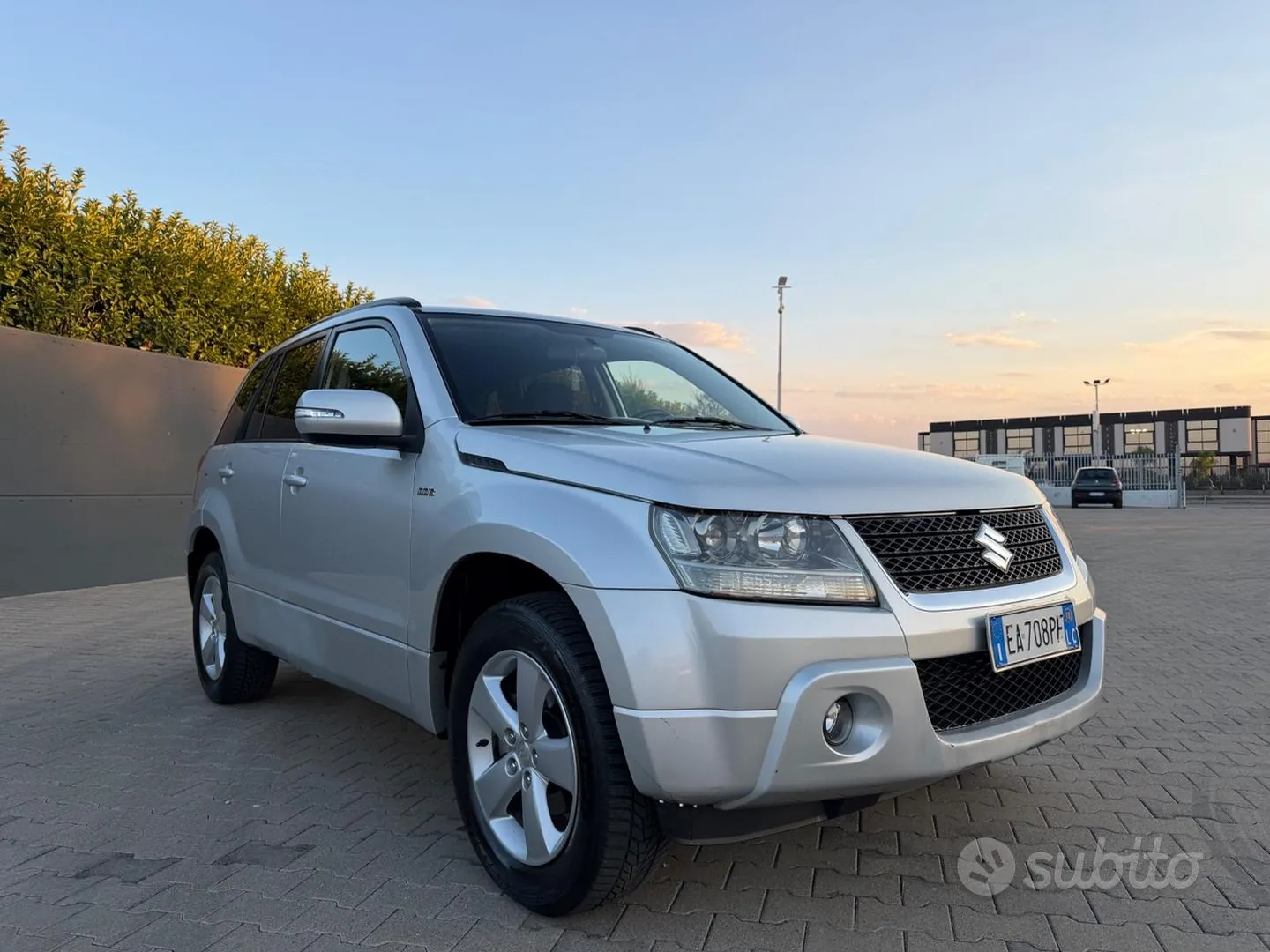 Suzuki Grand Vitara 2010 photo 3