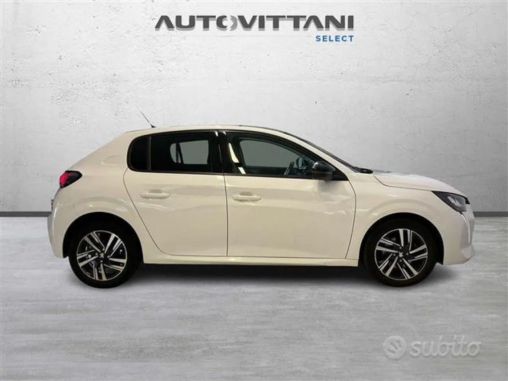 Peugeot 208 2021 photo 5