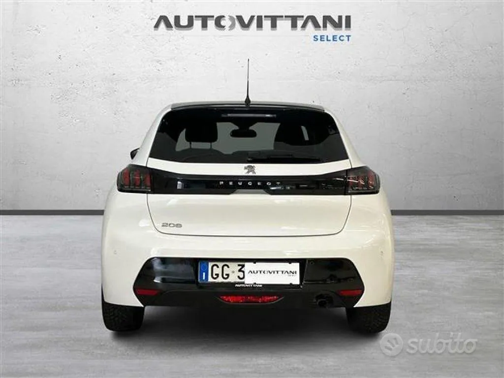 Peugeot 208 2021 photo 3