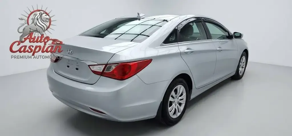 Hyundai Sonata 2013 photo 4