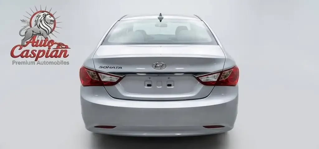 Hyundai Sonata 2013 photo 3