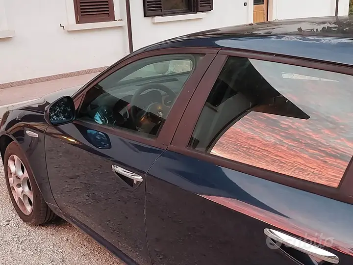 Alfa Romeo 159