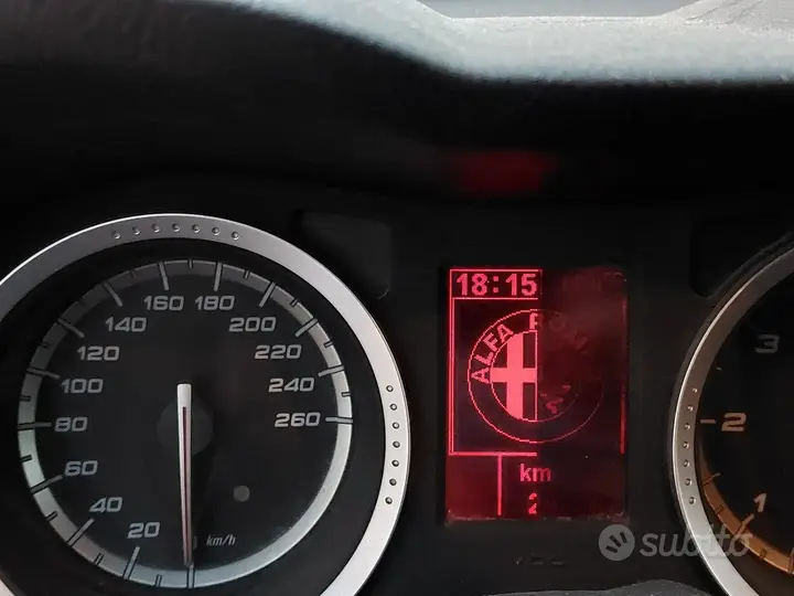 Alfa Romeo 159 2008 photo 2