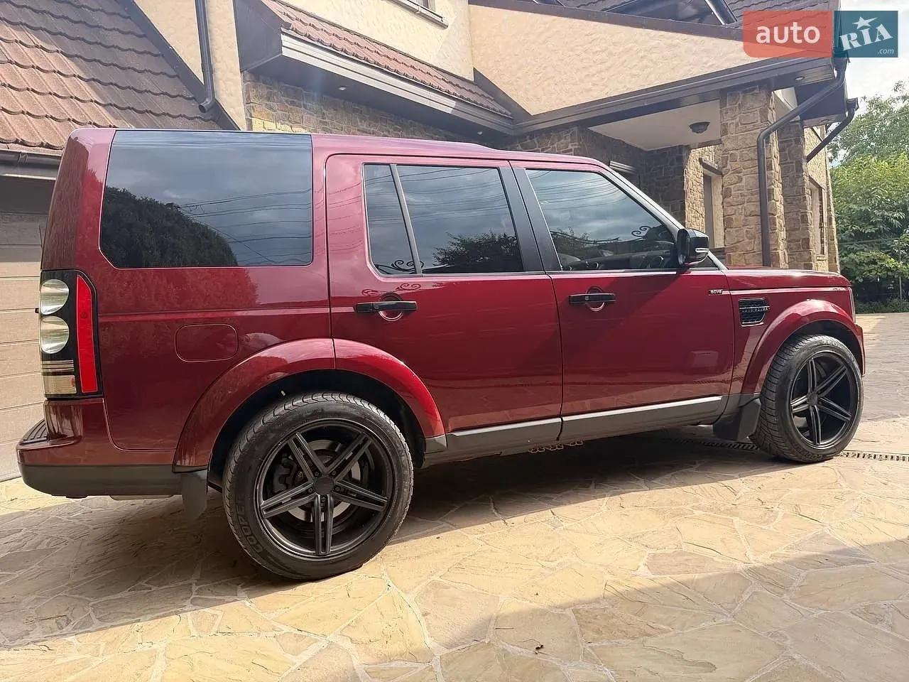 Land Rover Discovery 2014 photo 5