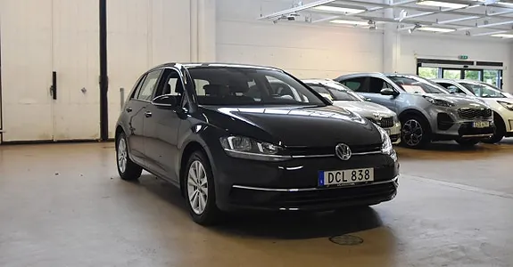 Volkswagen Golf I 2019 photo 2