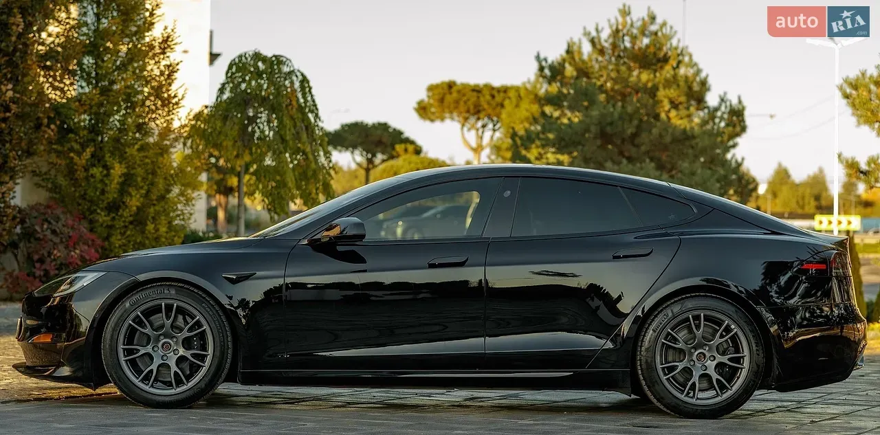 Tesla Model S 2022 photo 4