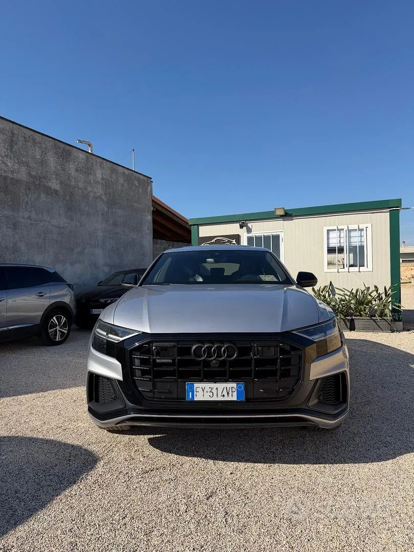 Audi Q8 2020 photo 2