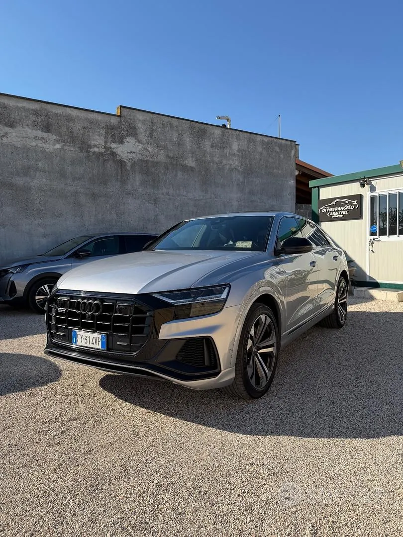Audi Q8