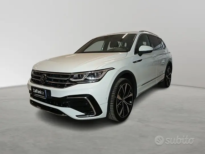 Volkswagen Tiguan Allspace 2023 photo 2