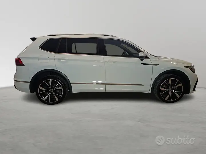 Volkswagen Tiguan Allspace 2023 photo 5