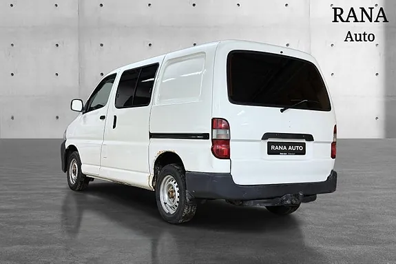 Toyota Hiace 2008 photo 5