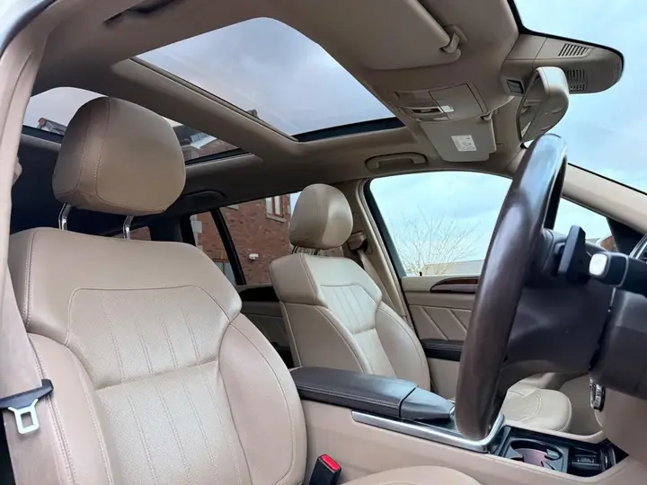 Mercedes-Benz Gl-Class 2015 photo 2