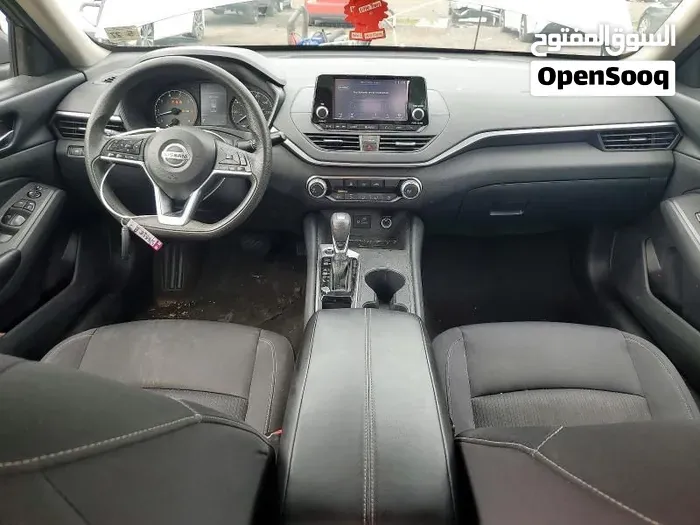 Nissan Altima 2022 photo 4