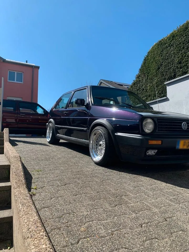 Volkswagen Golf 2