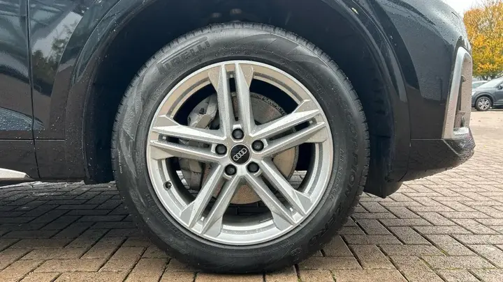Audi Q5 2022 photo 5