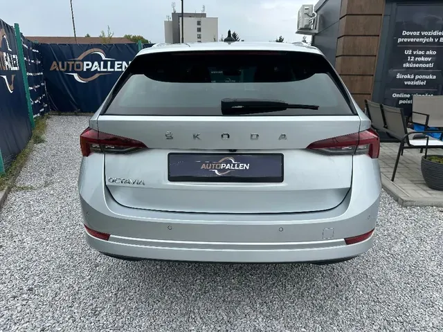 Skoda Octavia 2021 photo 4