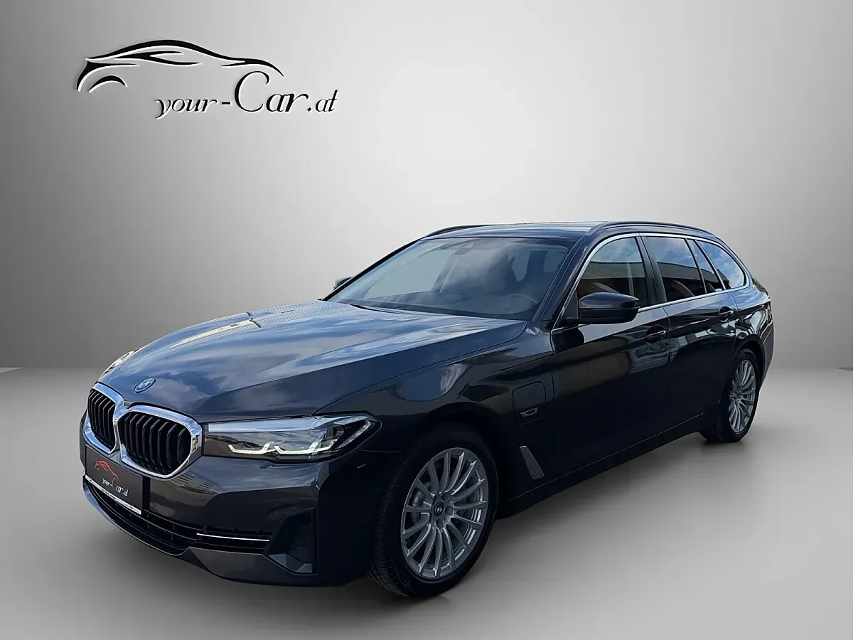 BMW 5 Series 2022 photo 3