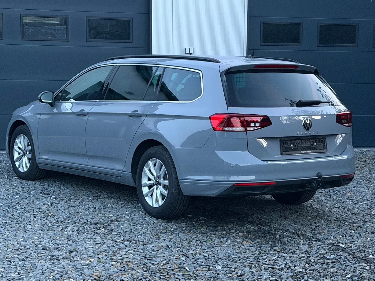 Volkswagen Passat 2023 photo 4