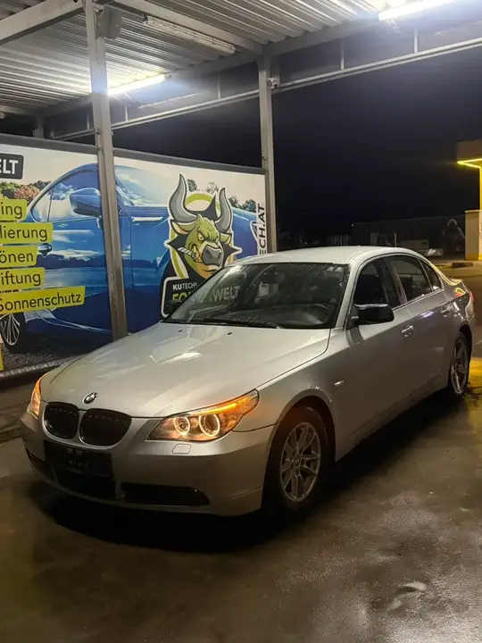 BMW 5 Series 2004 photo 3