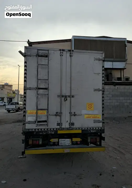 Toyota Dyna 2013 photo 3