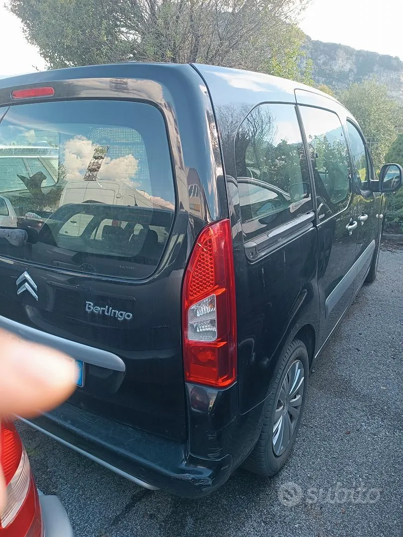 Citroen Berlingo 2011 photo 2
