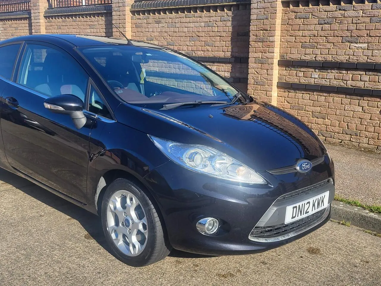 Ford Fiesta 2012 photo 3