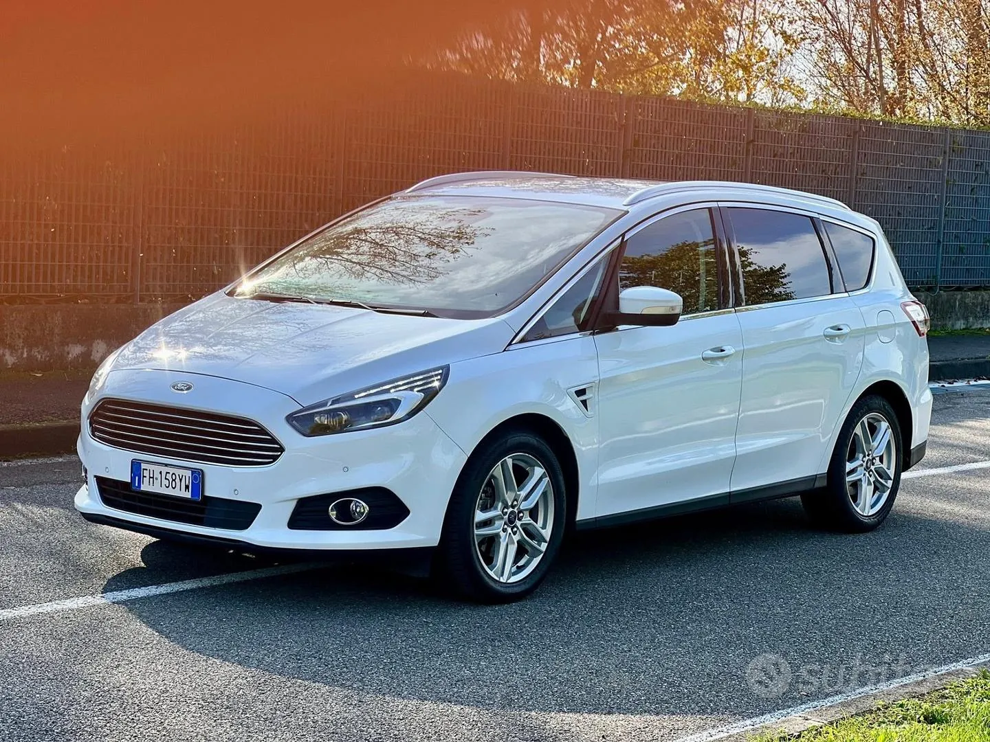 Ford S-Max 2017 photo 3