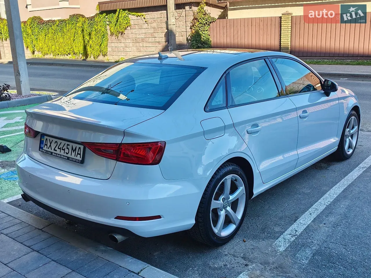 Audi A3 2015 photo 3