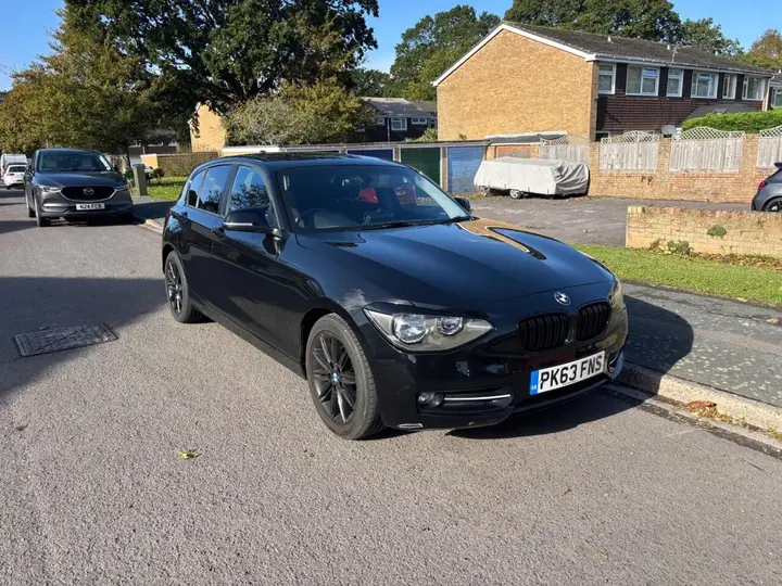 BMW 1 Series 2013 photo 2