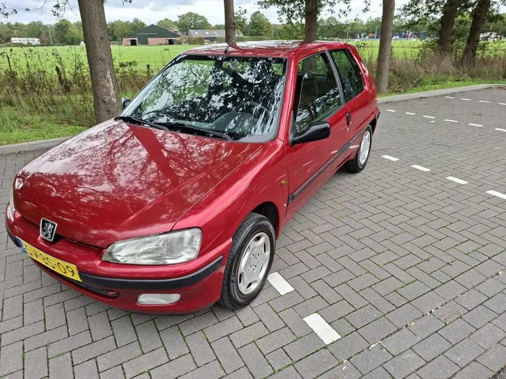 Peugeot 106