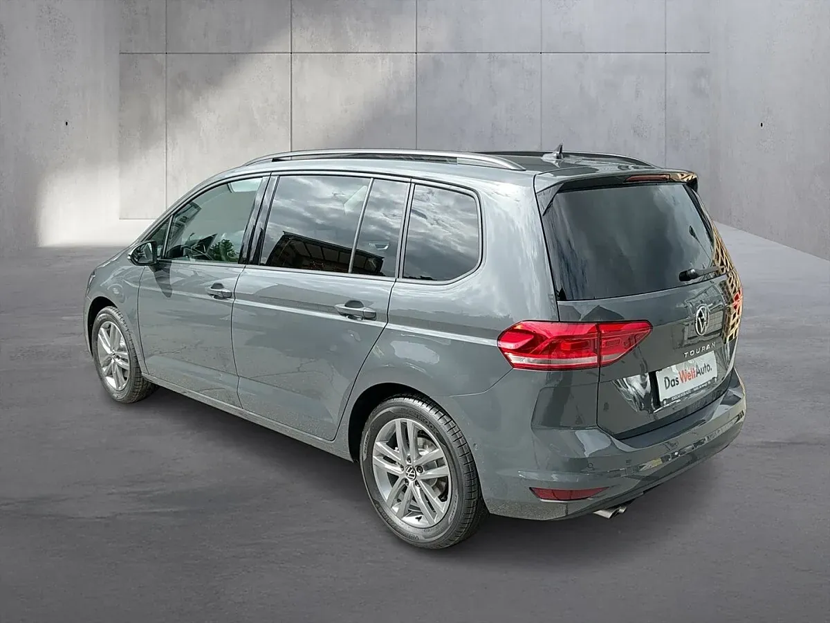 Volkswagen Touran 2026 photo 3