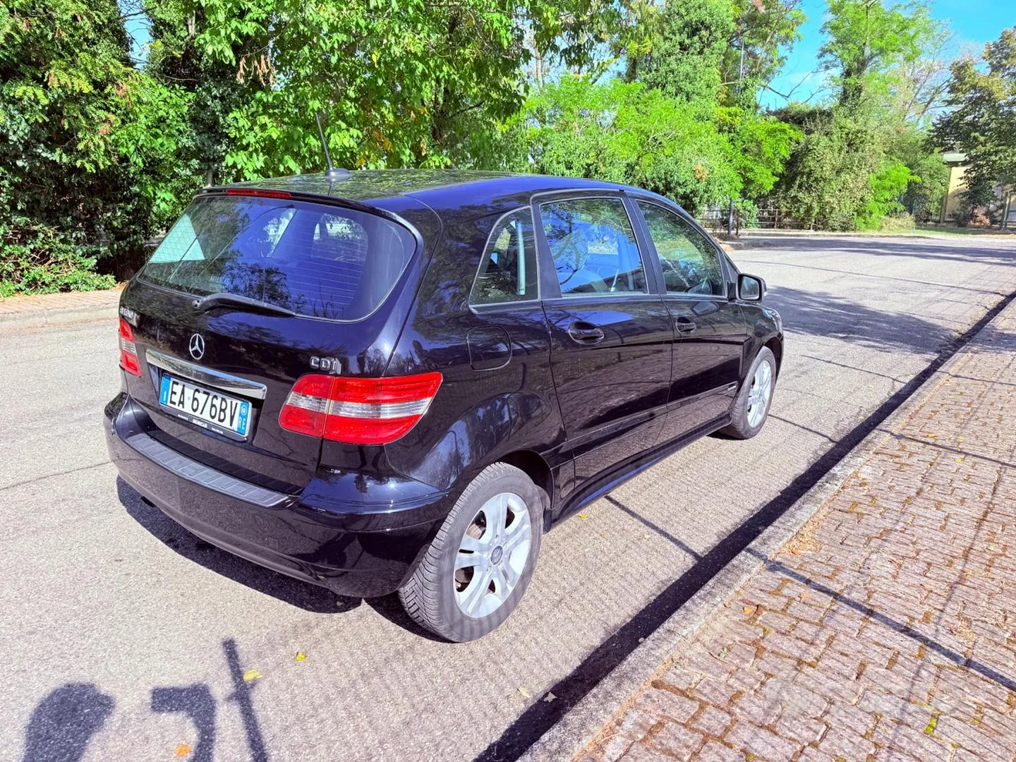 Mercedes-Benz B 180 Cdi 2010 photo 3