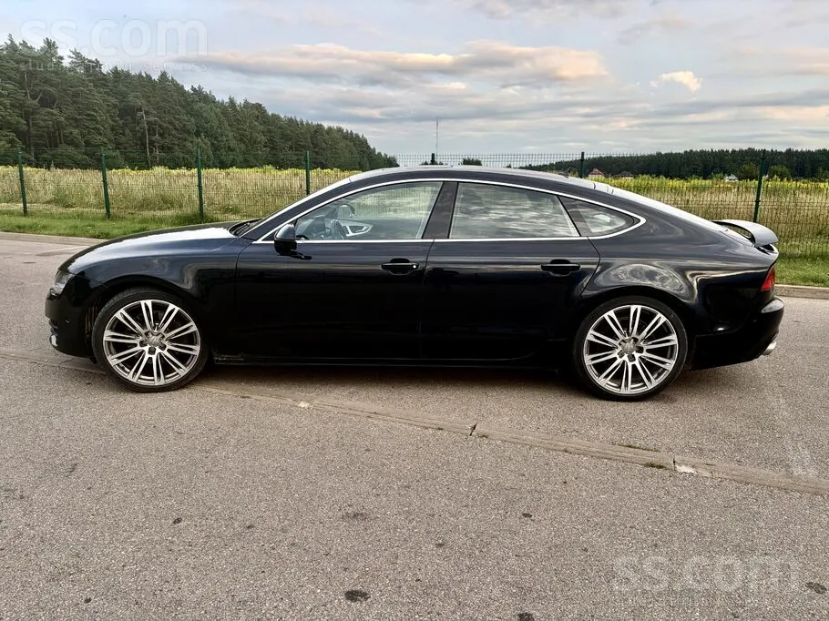 Audi A7 2011 photo 4