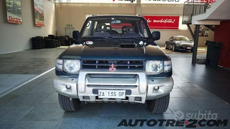 Mitsubishi Pajero 1999 photo 4