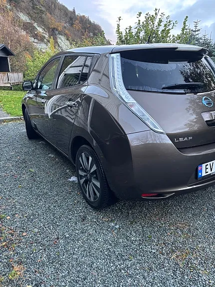 Nissan Leaf 2017 photo 4