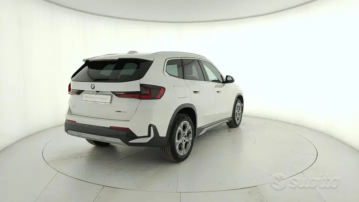 BMW X1 2023 photo 3