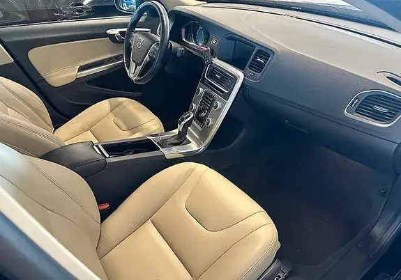 Volvo S60 2016 photo 4