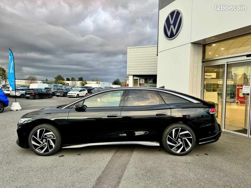 Volkswagen Id.7 2023 photo 2