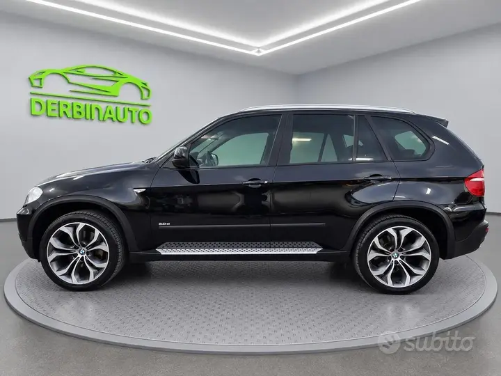 BMW X5 2009 photo 2