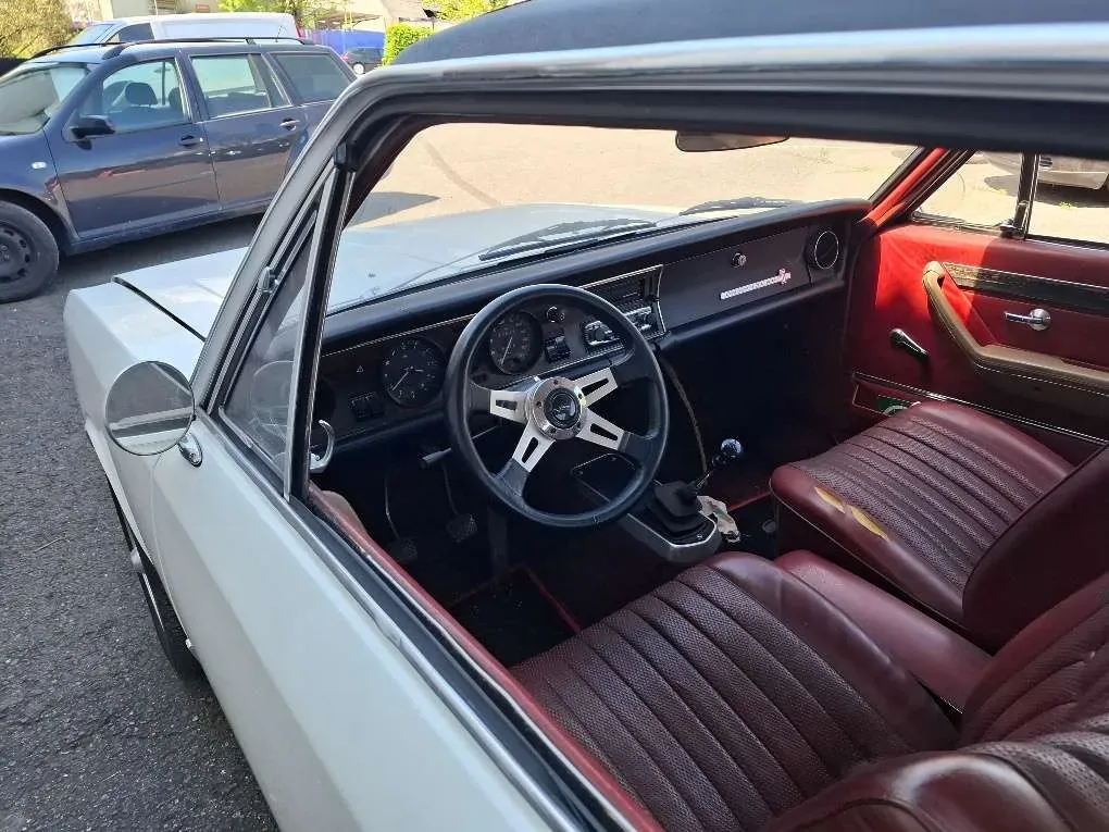 Opel Commodore