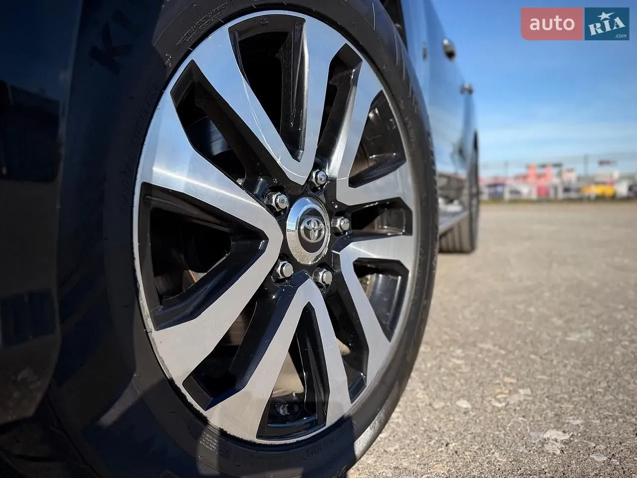 Toyota Land Cruiser 2019 photo 5