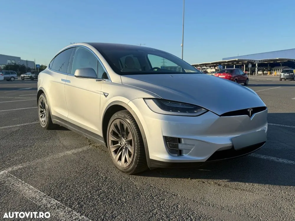 Tesla Model X 2018 photo 5