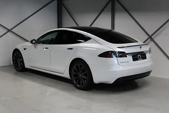 Tesla Model S 2019 photo 5