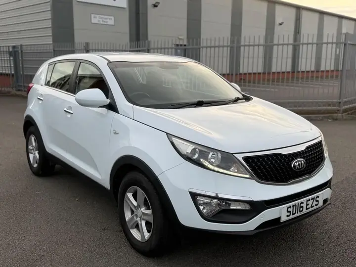 Kia Sportage 2016 photo 2