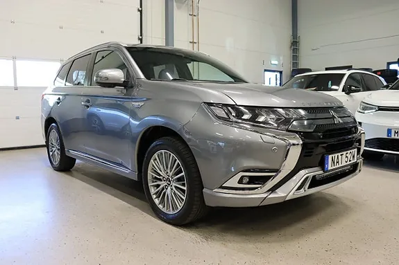 Mitsubishi Outlander 2020 photo 2