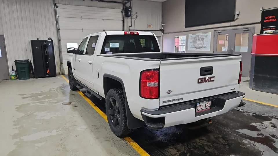 GMC Sierra 1500 2018 photo 3