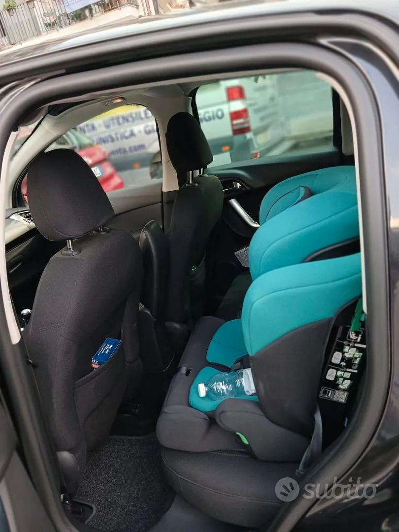 Citroen C3 2011 photo 4